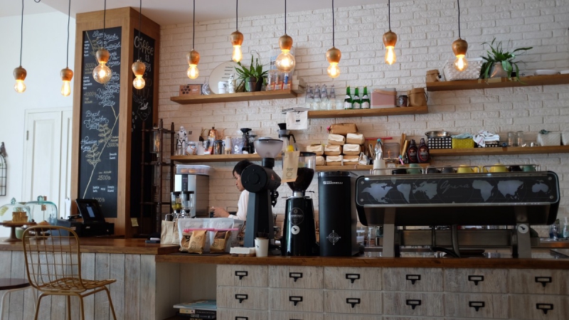 ecommerce-UTELLE-min_coffee_shop_light_cafe_coffee_shop-32620